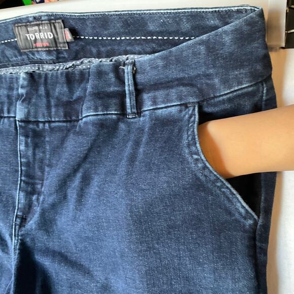 Torrid Premium Women Soft Denim Slim Ankle Skinny Jeans size 20 R, Blue - Picture 7 of 12